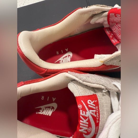 Nike Air Force 1 Low Premium Christmas Sneakers Vintage Size 10.5 Red Silver - Picture 14 of 16